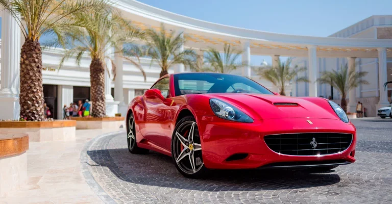 Как арендовать Ferrari в Дубае: полное руководство
